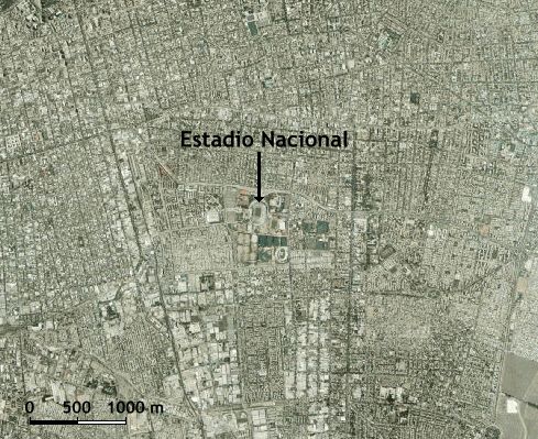 Superficie del glaciar proyectada sobre Santiago
